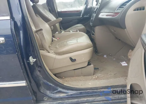 2013 Chrysler Town & Country Touring-L из США, поврежденный, VIN 2C4RC1CG2DR515526